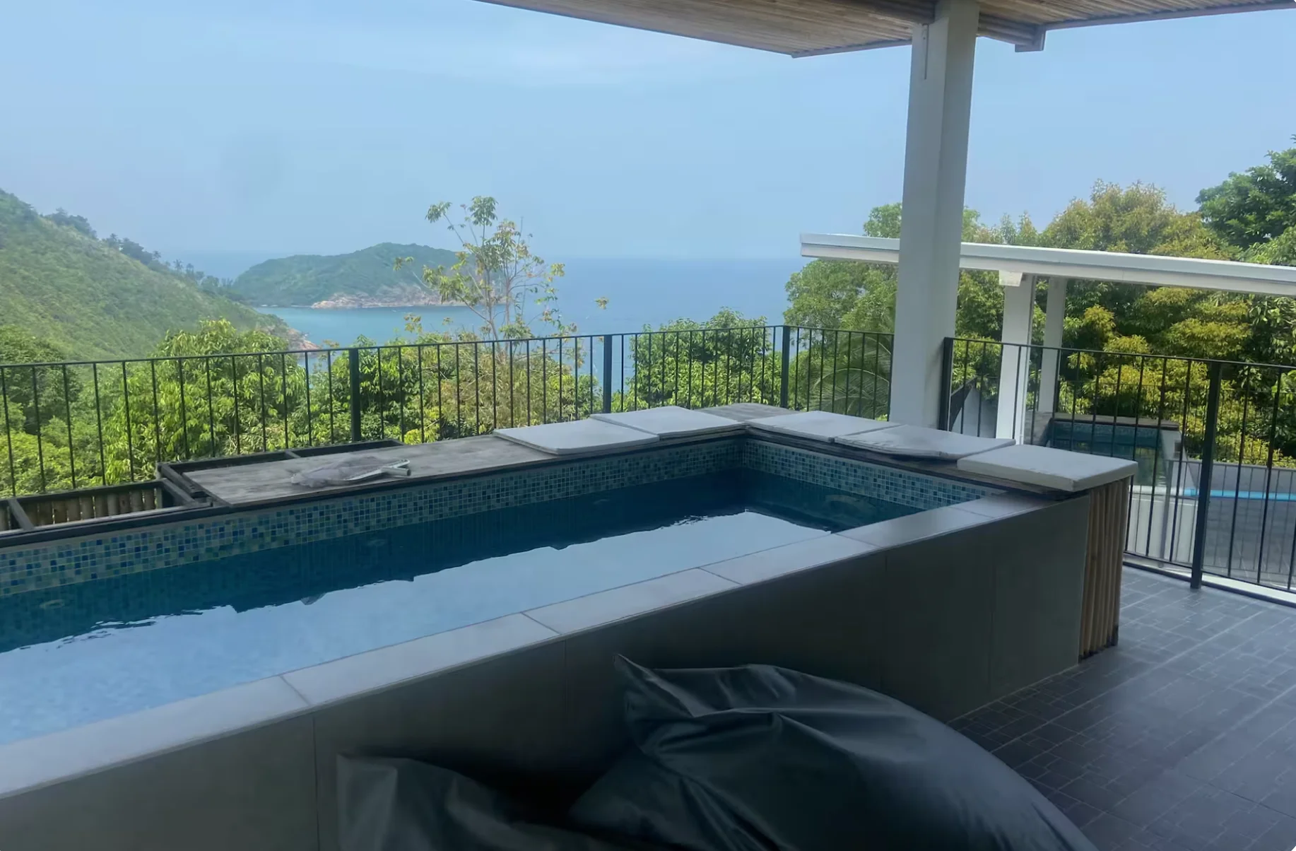 Grounds & pool