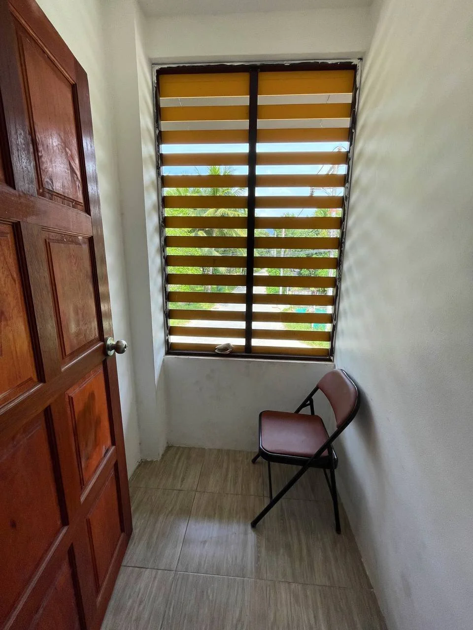 Grounds & pool