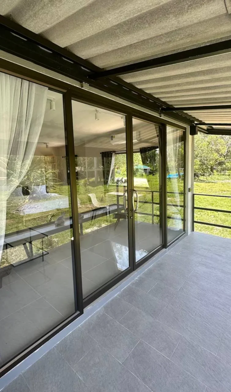 Grounds & pool