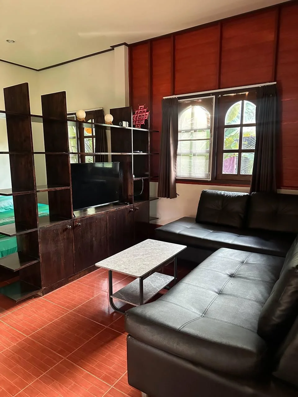 Grounds & pool