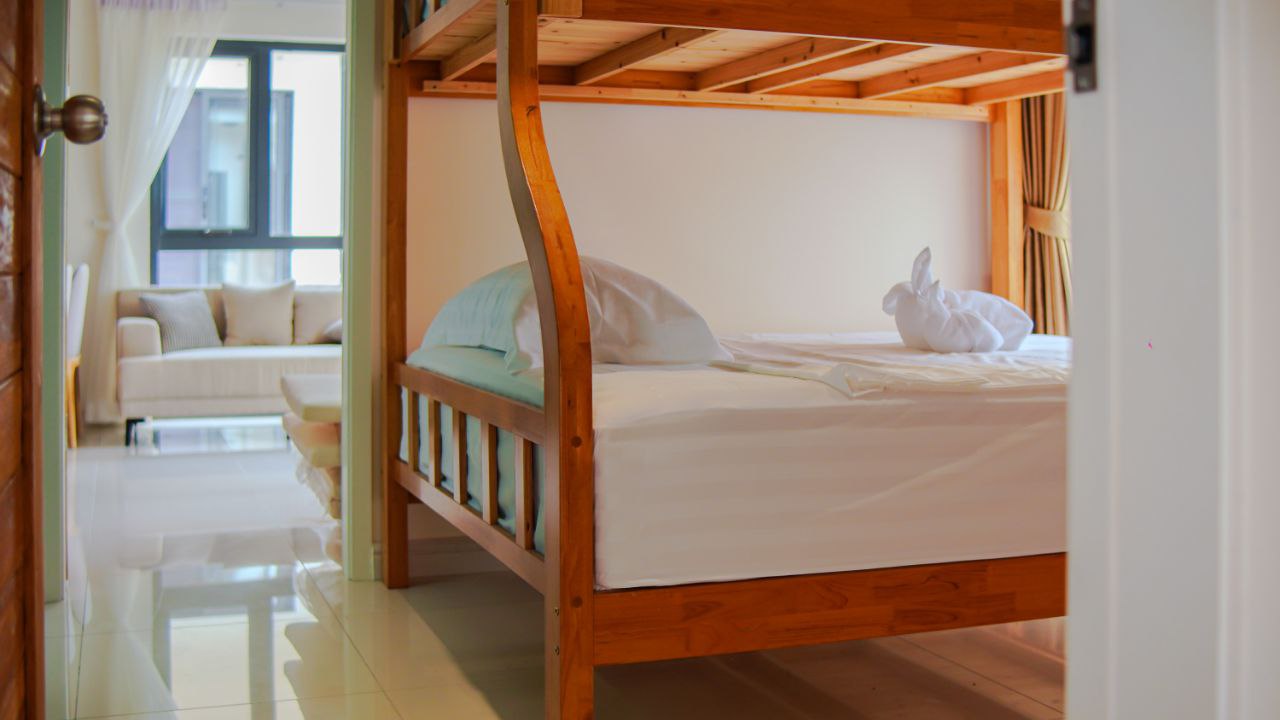 🏡 Bright 2BR Villa with Shared Pool