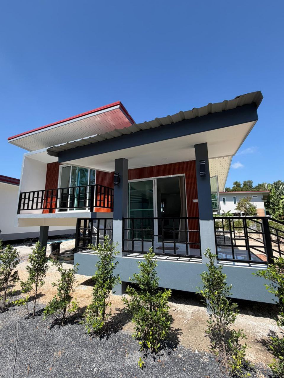 🏡 Stylish 1BR House