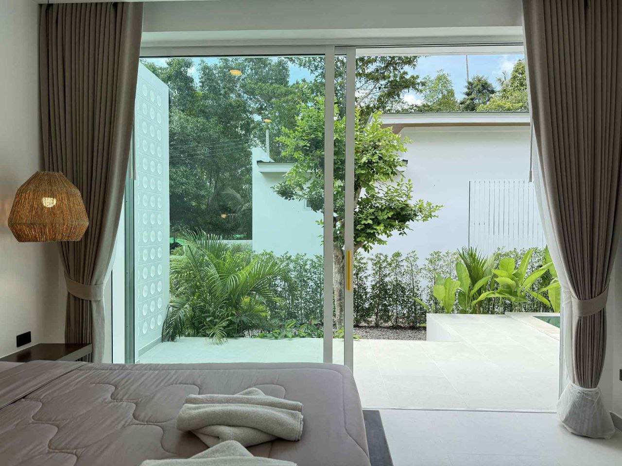 🏡 New 2BR Villa with Pool