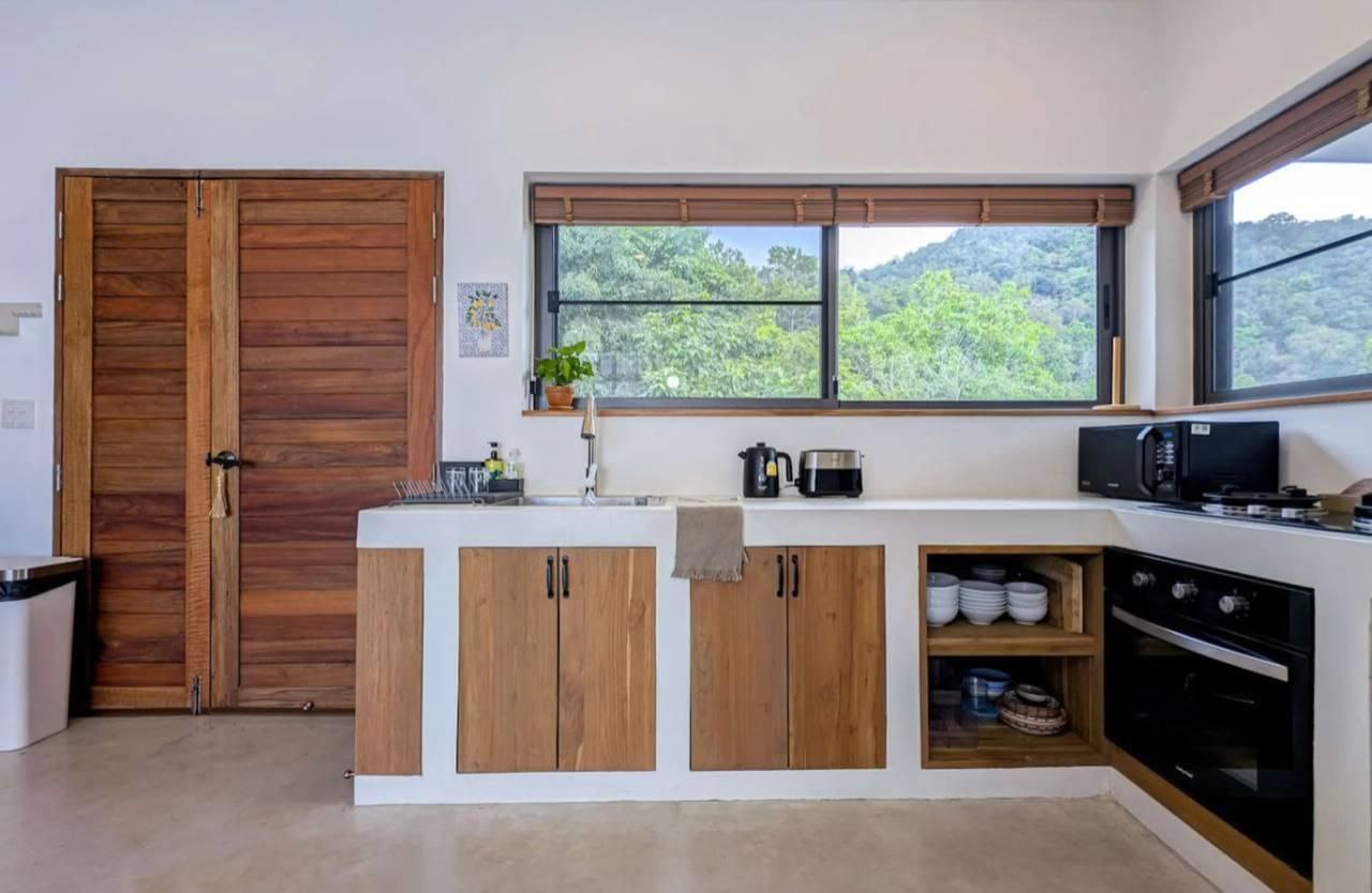 🏡 2BR villa with a pool