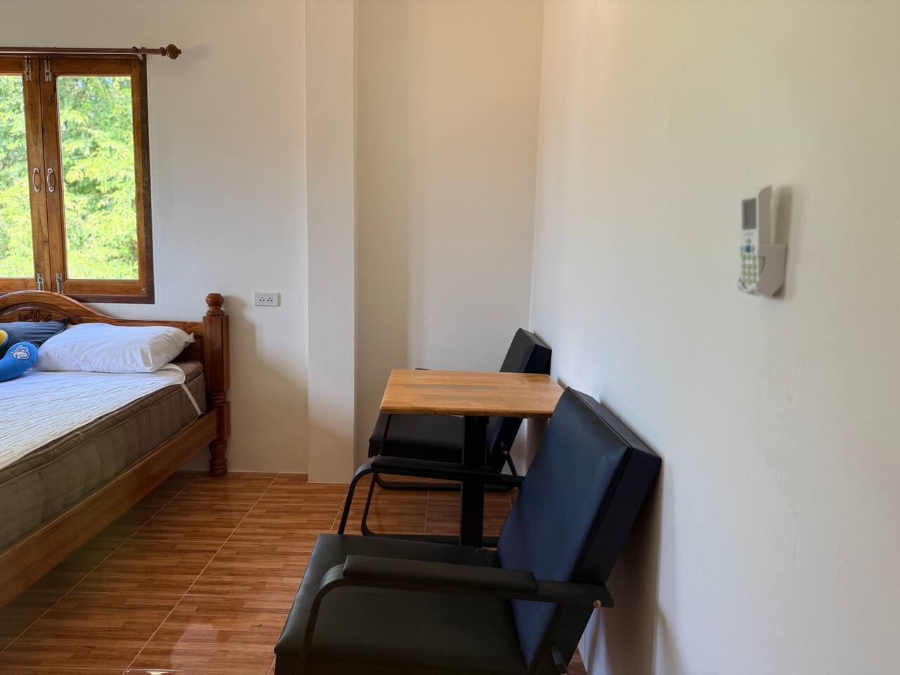 🏡 Spacious 1BR beachfront apartments