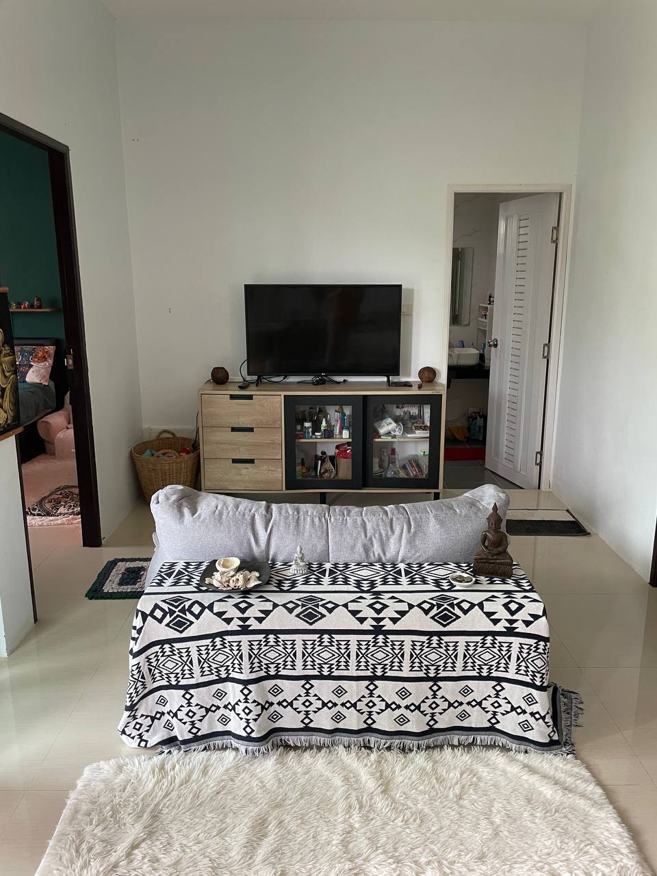 Private 2BR House with a Terrace